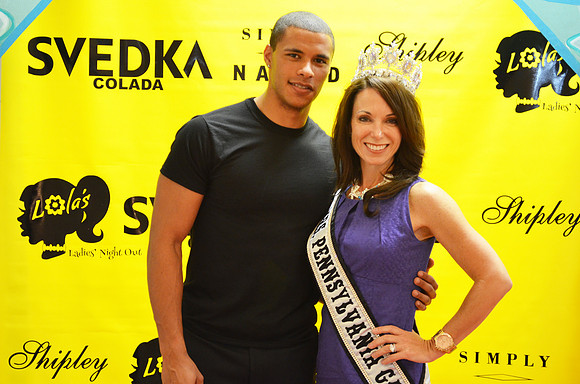 Lola's Ladies Night Out Red Carpet Photos by Elyk Studios