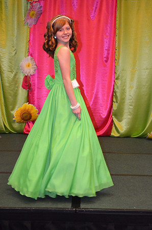 Pageant Photography by Elyk Studios - Murfreesboro & Delaware