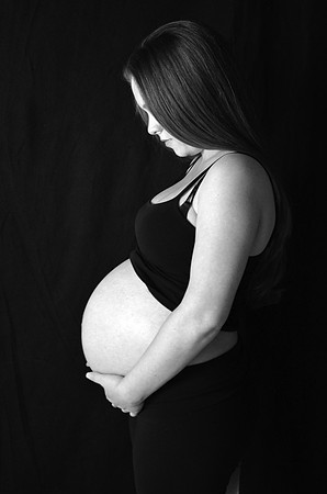 Maternity Photography by Elyk Studios - Delaware