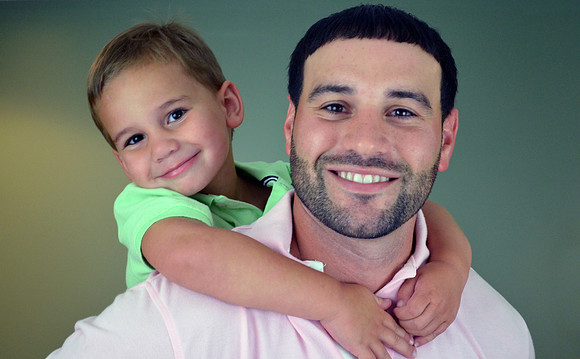 Family portrait by Elyk Studios Photography - Delaware photographer