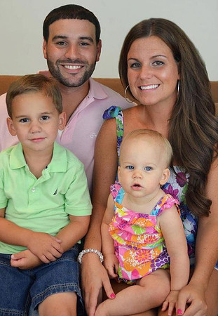 Family portrait by Elyk Studios Photography - Delaware photographer