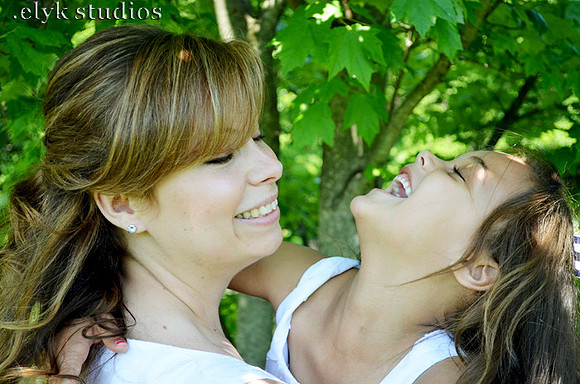 Family portrait by Elyk Studios Photography - Delaware photographer